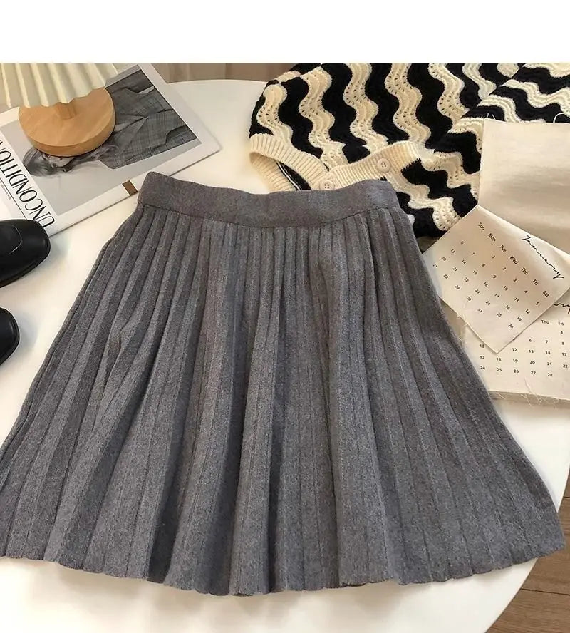 High Waist Mini Skirt Women Knitting Pleated A-line Thicken Loose Korean-style Hotsweet Girls Gentle Elegant Chic Leisure Solid